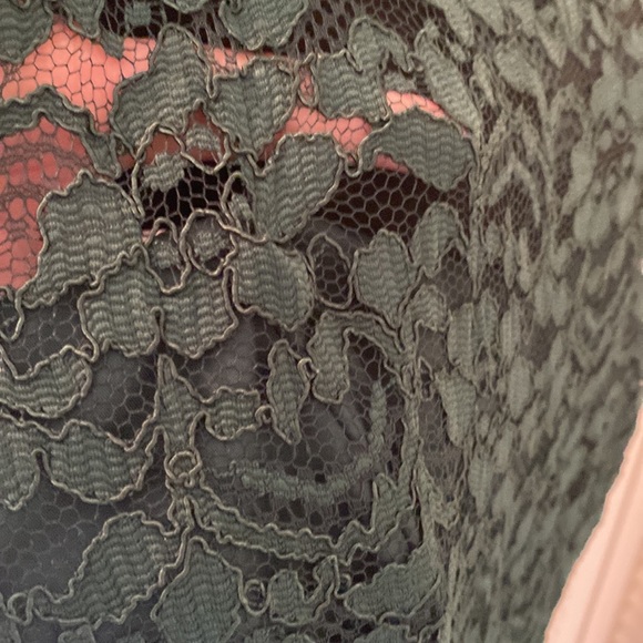 Bridesmaid or formal occasion dress - Picture 7 of 9